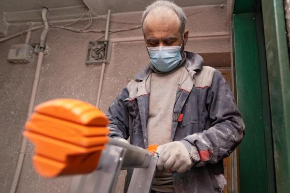 Игорь Алтушкин выделил больше 1,2 миллиона на поддержку семей, которые потеряли близких в пожаре на Рассветной - Фото 2
