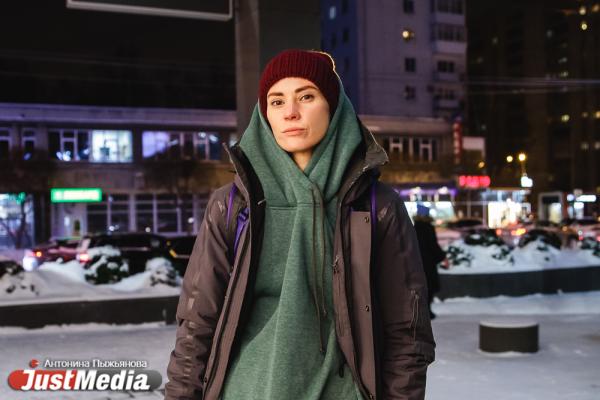 Системный аналитик Полина Савостина: «В такую погоду лучше всего сидеть дома или перебегать от кофейни до кофейни». В Екатеринбурге -23 градуса - Фото 2
