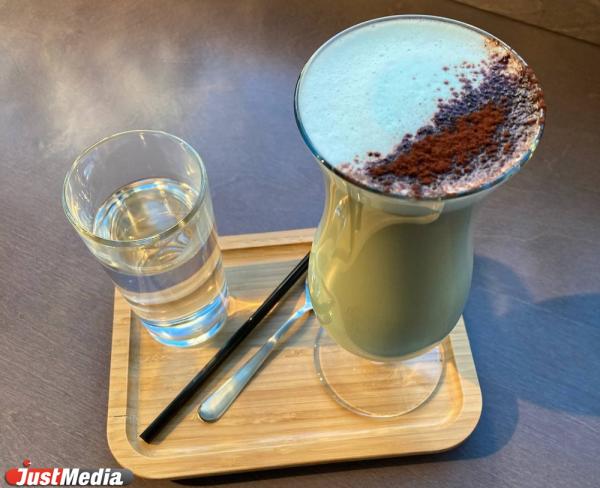 Капучино тазиками и раф из шишек. Ищем самую душевную кофейню Екатеринбурга - Фото 4