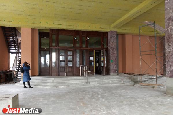 Что такое кинетический театр и почему Петрушка появится на фасаде обновленного театра Кукол - Фото 2