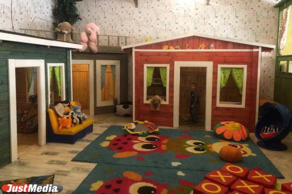 Лабиринты, няня и чтоб никакой картошки фри! Ищем лучшее в Екатеринбурге кафе с детскими комнатой и меню - Фото 8