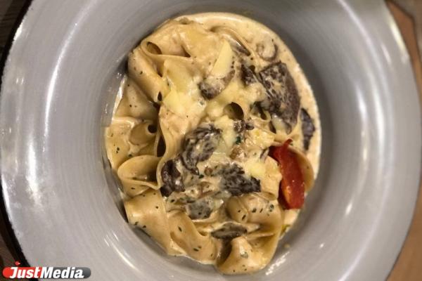 Лабиринты, няня и чтоб никакой картошки фри! Ищем лучшее в Екатеринбурге кафе с детскими комнатой и меню - Фото 25