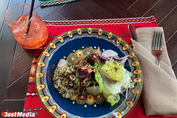 Лабиринты, няня и чтоб никакой картошки фри! Ищем лучшее в Екатеринбурге кафе с детскими комнатой и меню - Фото 30