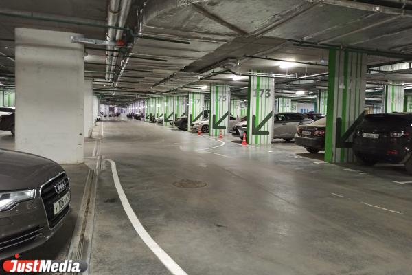 Окна, которые нельзя открывать, и магазины, до которых еще надо дойти. Чем жизнь в Clever Park отличается от жизни на картинках - Фото 3