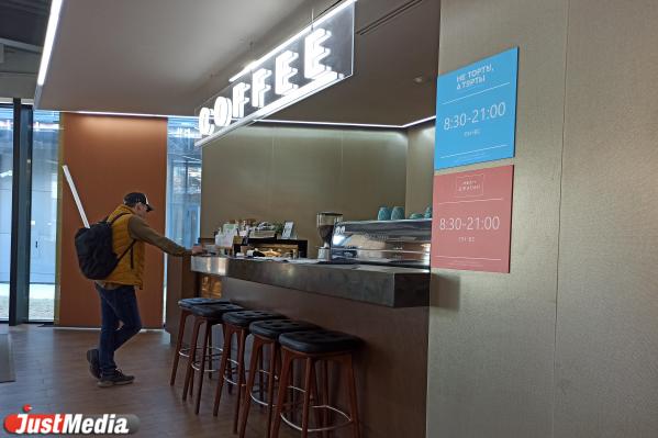 Окна, которые нельзя открывать, и магазины, до которых еще надо дойти. Чем жизнь в Clever Park отличается от жизни на картинках - Фото 10