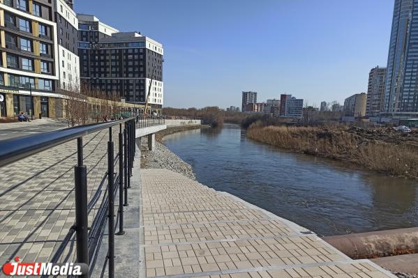 Окна, которые нельзя открывать, и магазины, до которых еще надо дойти. Чем жизнь в Clever Park отличается от жизни на картинках - Фото 20