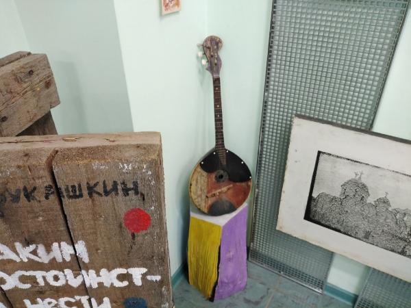 «Он отказывается от индивидуального творчества и превращается в руководителя хорового коллектива» Локация №2 на карте Свердловского рок-клуба - Фото 6