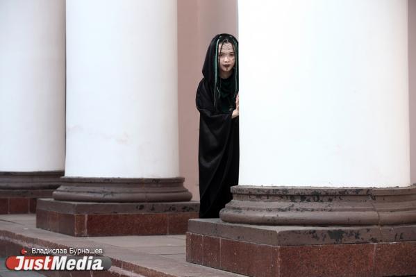 Ирина Салихова, театр «Верона»: «И в такую погоду можно полетать на метле». В Екатеринбурге +13 градусов - Фото 2