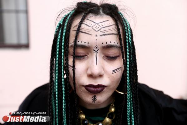 Ирина Салихова, театр «Верона»: «И в такую погоду можно полетать на метле». В Екатеринбурге +13 градусов - Фото 5