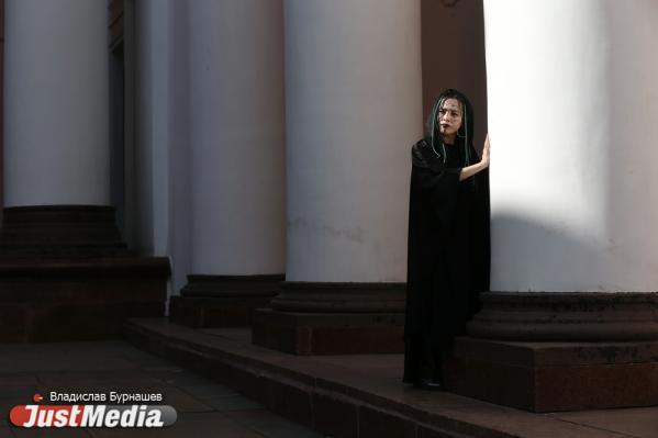 Ирина Салихова, театр «Верона»: «И в такую погоду можно полетать на метле». В Екатеринбурге +13 градусов - Фото 6