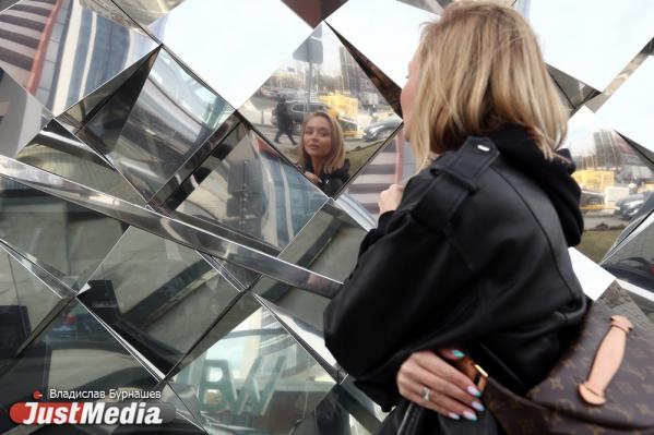 Певица Ксения Куминова: «Люби меня, пока не будет слишком холодно». В Екатеринбурге +25 градусов - Фото 5