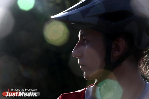 Студент Данил Султанов: «Хорошо катать, когда тепло, особенно с горки». В Екатеринбурге +30 градусов - Фото 2