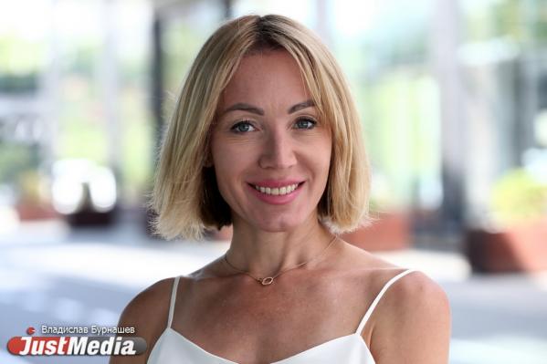 Анна Пашацкая, SMM специалист: «Когда на Урале становится солнечно и тепло, мы выбираемся на улицу». В Екатеринбурге +20 градусов - Фото 5