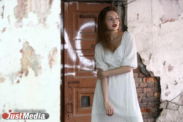 Любовь Тюняткина, ТАСС: «Летом я чувствую себя легкой, воздушной, более женственной и счастливой». В Екатеринбурге +27 градусов - Фото 8