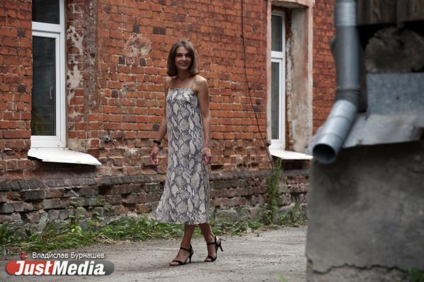 София Горинова, менеджер по рекламе: «Сегодня пасмурно, наконец не так жарко и надеюсь, что скоро будет дождь». В Екатеринбурге +31 градус - Фото 3