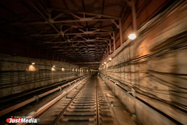 Осторожно, метро закрывается. Ночь в екатеринбургской подземке - Фото 15