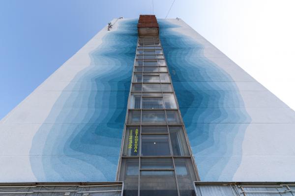 Завершена одна из знаковых работ STENOGRAFFIA 2021. Итальянец создал 3D-иллюзию – гигантский таящий ледник  - Фото 3