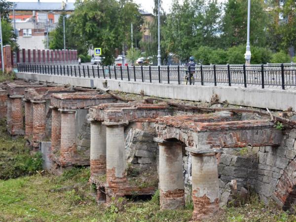 Свердловский губернатор ввел новый термин «водно-зеленый каркас» Екатеринбурга. И пообещал продвигать его развитие - Фото 3