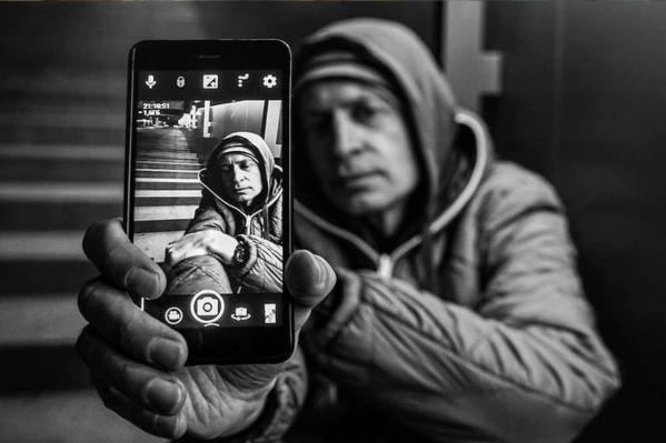 Новые герои улиц Екатеринбурга. Представляем street фотографов и проект с летописями горожан - Фото 2