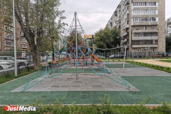 В Екатеринбурге открыли муниципальную чудо-школу в стиле неоконструктивизма. Куйвашев - она похожа на современный IT-офис - Фото 12