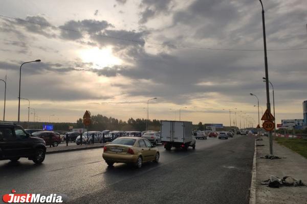 На развязке Луганская-Объездная частично открыли движение - Фото 2