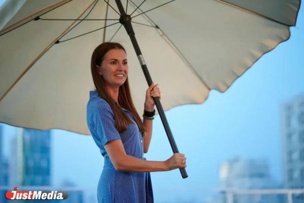 Юлия Белокриницкая, директор Дворца культуры железнодорожников: «Пришла осенняя пора, а с ней и вечерняя прохлада». В Екатеринбурге +22 градуса - Фото 4