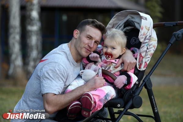 Александр Косачев, профессиональный массажист: «Регулярно хожу в парк, вдохновляюсь природой». В Екатеринбурге +14 градусов - Фото 3