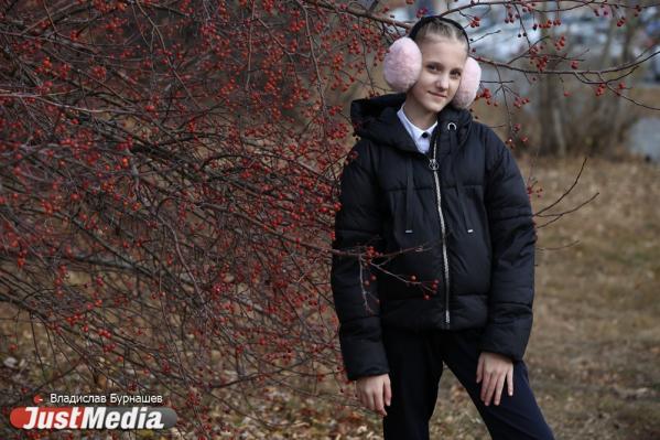 Елизавета Серебренникова, школьница: «Осень для меня – начало новых историй, открытий и вдохновений». В Екатеринбурге +2 градуса - Фото 6