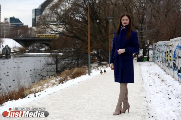 Евгения Колесникова, работник банка: «Хочется новогоднего волшебства». В Екатеринбурге -8 градусов - Фото 3