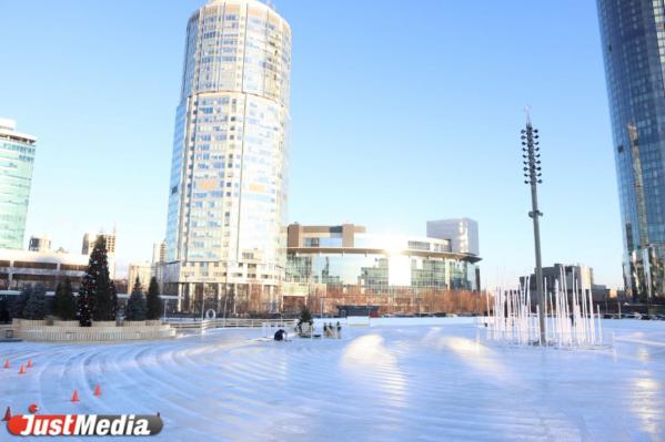 В «Исеть Парке» откроется каток с подсветкой из-подо льда - Фото 3