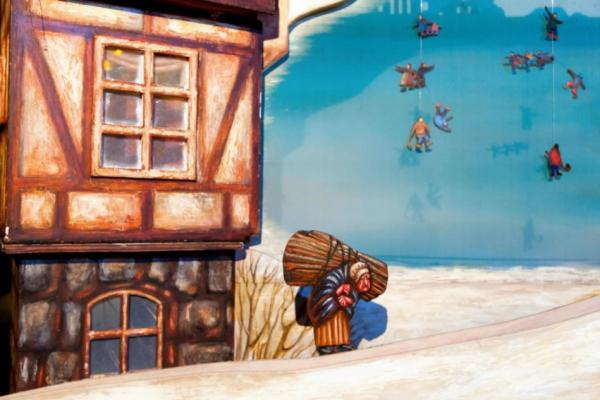 Арт-объект «Призрак Леса», спектакль о ТикТоке и воркшопы о телесности - Фото 2