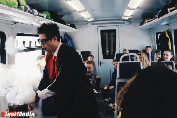 Катаемся на «Хогвартс-Экспрессе» в Екатеринбурге. Что предлагают большим и маленьким фанатам Гарри Поттера за 2 500 рублей - Фото 13