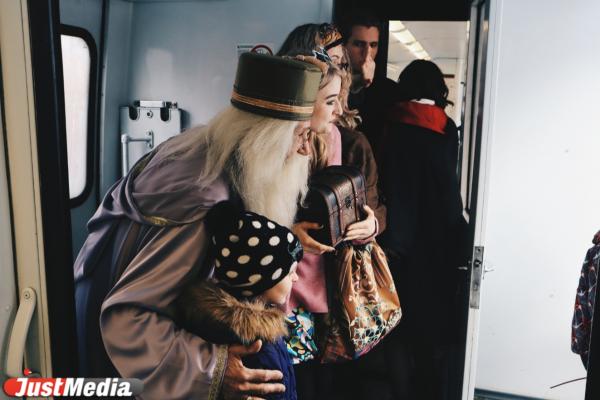 Катаемся на «Хогвартс-Экспрессе» в Екатеринбурге. Что предлагают большим и маленьким фанатам Гарри Поттера за 2 500 рублей - Фото 22