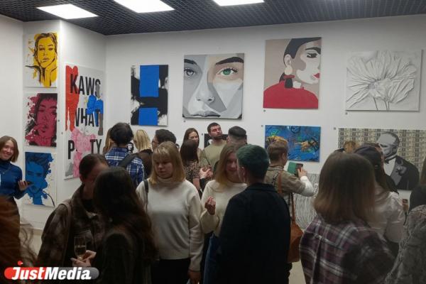 «Здесь, а не в Москве»: зачем молодая художница открыла новую арт-галерею в Екатеринбурге - Фото 7