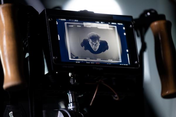 Группа Би-2 представила сингл и клип «Я никому не верю» - видео. 18+ - Фото 14