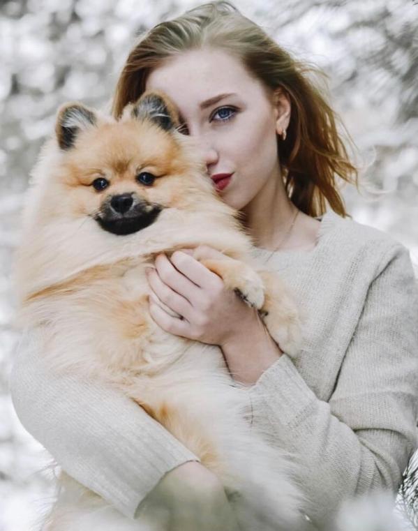 Надежда Рассохина, артистка шоу-балета «Ягода»: «Погода еще обманчивая. Берегите себя и не поддавайтесь хитрому февралю». В Екатеринбурге +3  - Фото 3