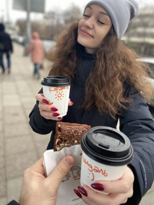 Анна Бабкина, Woodluck_family: «Весна — время, когда хочется надевать яркие вещи и дышать полной грудью». В Екатеринбурге +2 градуса - Фото 4