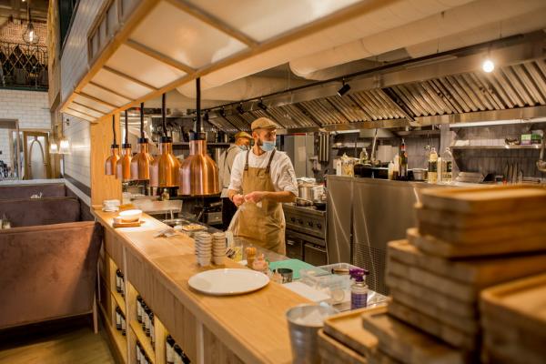 Обед по-итальянски. Тестируем Donna Olivia в Veer Mall с «террасой» и огромной печью из Италии - Фото 6