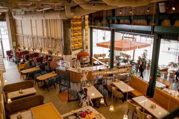 Обед по-итальянски. Тестируем Donna Olivia в Veer Mall с «террасой» и огромной печью из Италии - Фото 8