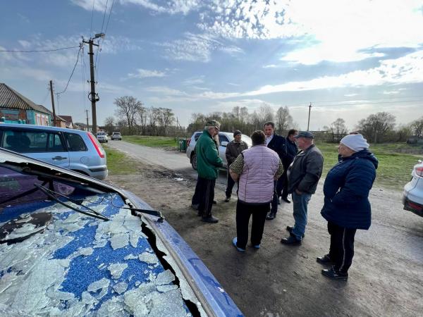 В результате обстрела села Головченко со стороны Украины пострадали три человека. ФОТО - Фото 5