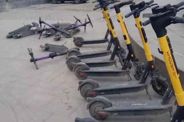 Старт сезона самокатов в Екатеринбурге не обошелся без вандализма - Фото 2