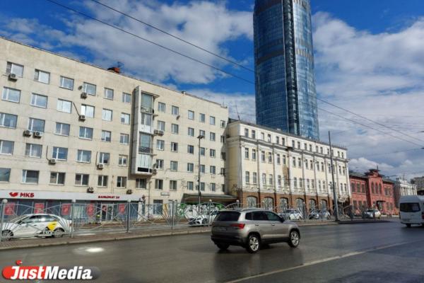 Андрей Рожков, юморист: «Хорошенько согрейтесь перед выходными!» В Екатеринбурге +6 градусов - Фото 2