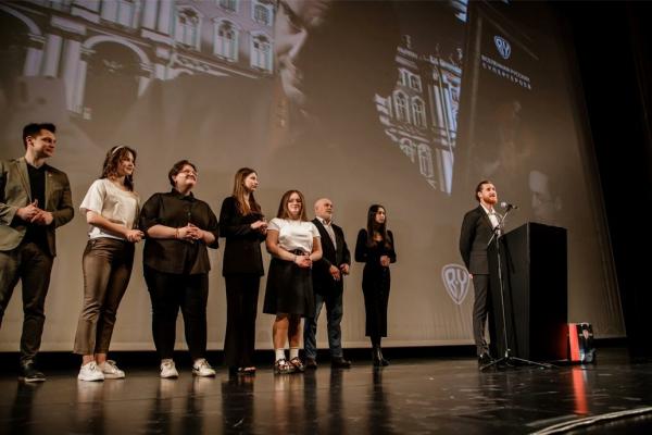 BY представляет: премьера фильма «Защитники искусства» состоялась в Екатеринбурге - Фото 3