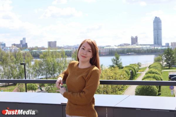 Полина Крутикова, специалист по инвестициям: «Самый приятный период в городе, когда расцветают яблони» В Екатеринбурге +13 градус - Фото 4
