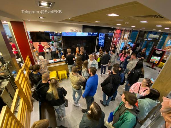 Обновленный «Макдональдс» откроется в Екатеринбурге не раньше 17 июня - Фото 2