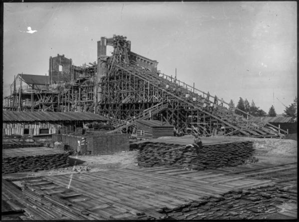 История строительства Свердловской ГЭС на Большом Конном полуострове, где паслись мустанги и гуляли хмельные компании - Фото 11