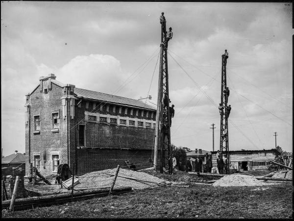 История строительства Свердловской ГЭС на Большом Конном полуострове, где паслись мустанги и гуляли хмельные компании - Фото 13