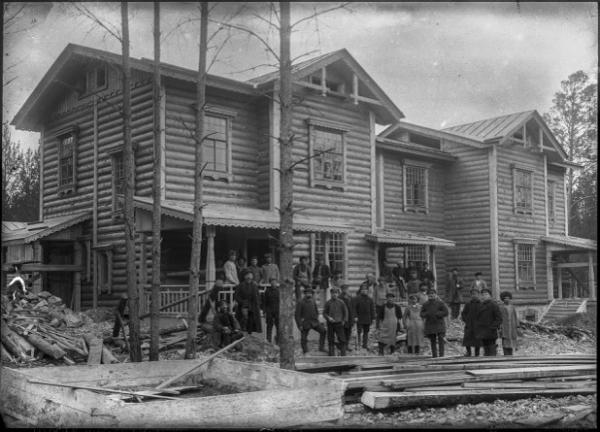 История строительства Свердловской ГЭС на Большом Конном полуострове, где паслись мустанги и гуляли хмельные компании - Фото 15