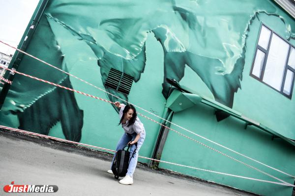 Полина Борисенко, журналистка: «Мне больше нравится осень или весна с их прохладным ветром и каким-то загадочным запахом перемен». В Екатеринбурге +29 градусов - Фото 4