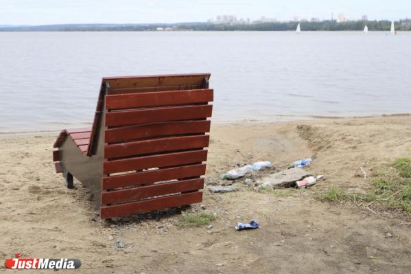 Алексей Орлов пообещал наказать виновных за замусоренный Верх-Исетский пляж - Фото 2